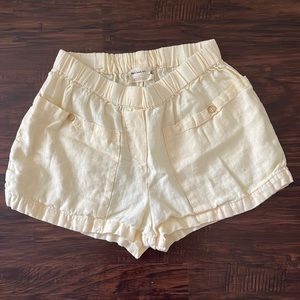 Super comfy linen short